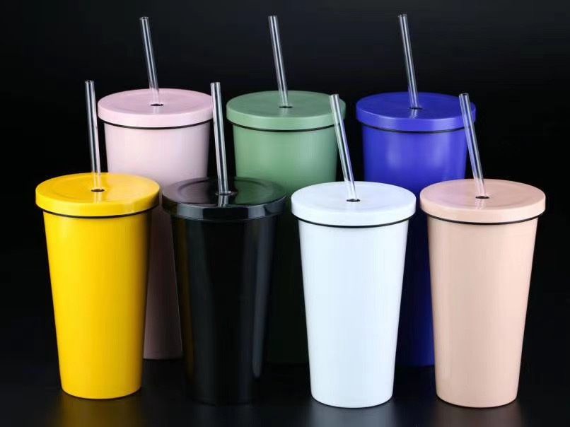 Straw cup detail image 2