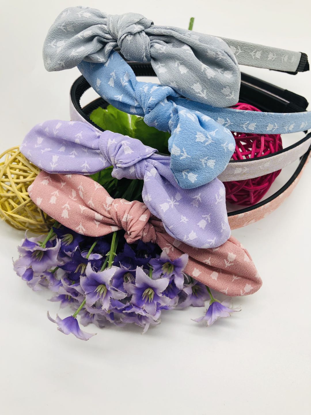New high-quality Korean bow children's small scented fabric pleated large bow girls' hair band headband accessories detail image 2