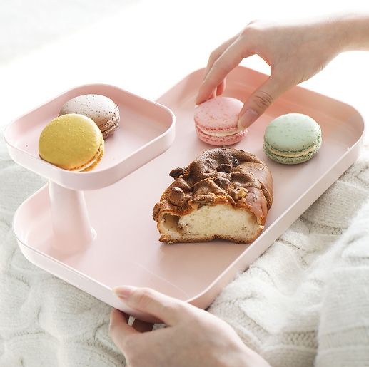 音爆款ins化妆品置物架点心收纳架桌面护肤品梳妆台首饰收纳盘