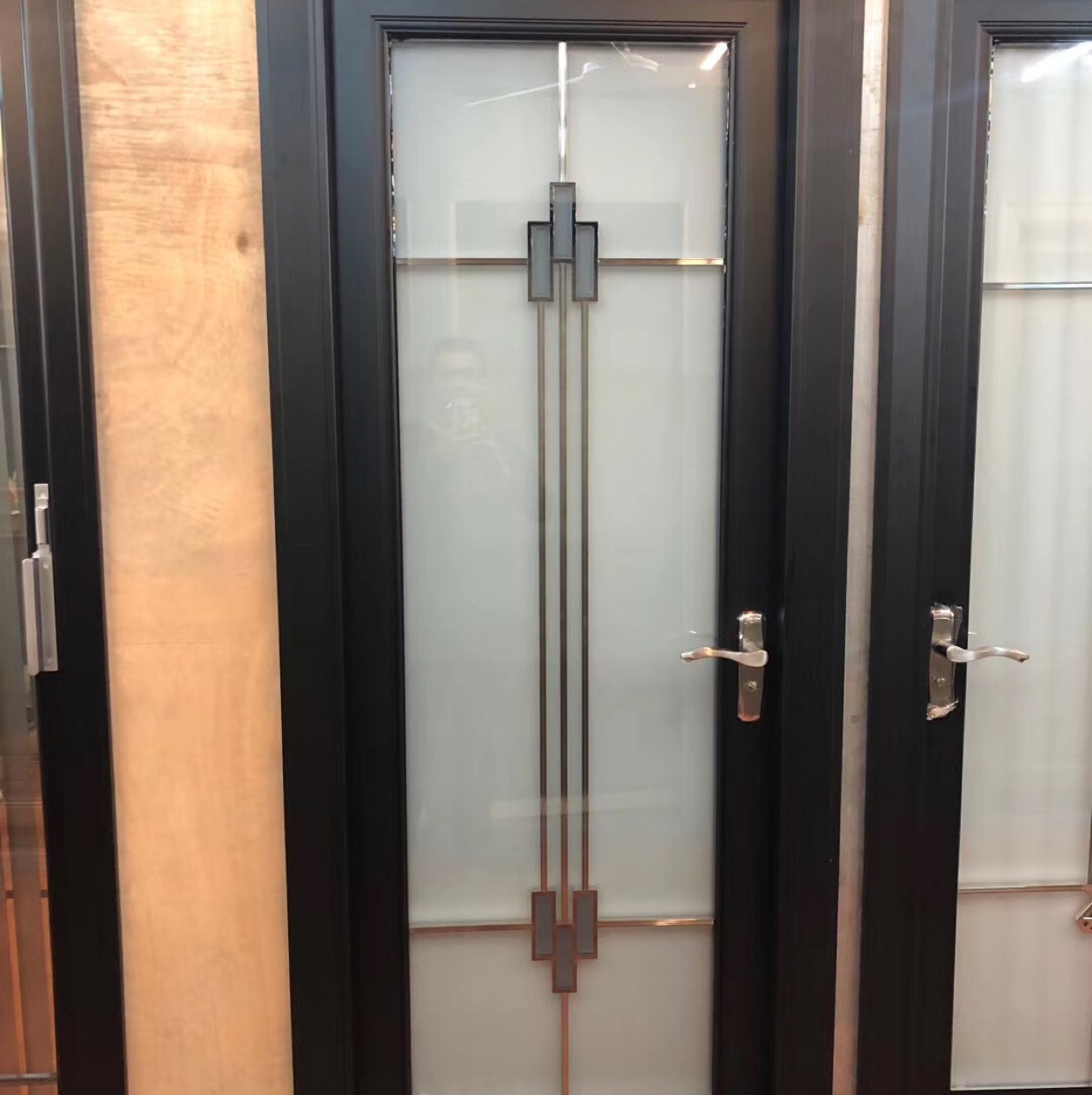 铝合金卫生间门，aluminum bathroom door3
