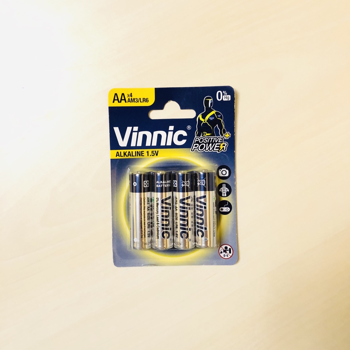 VINNIC Silver Warrior High capacity Alkaline No. 5 battery four cards thumbnail
