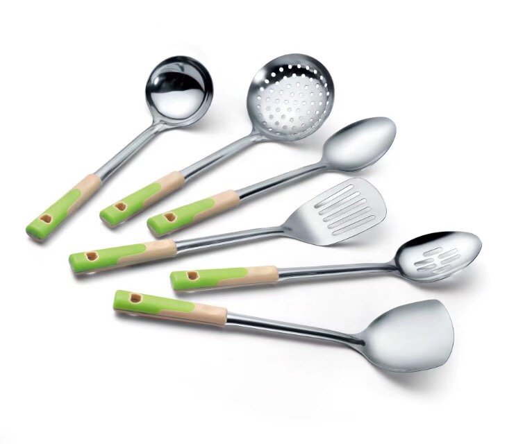 Kitchen utensils and appliances suit thumbnail