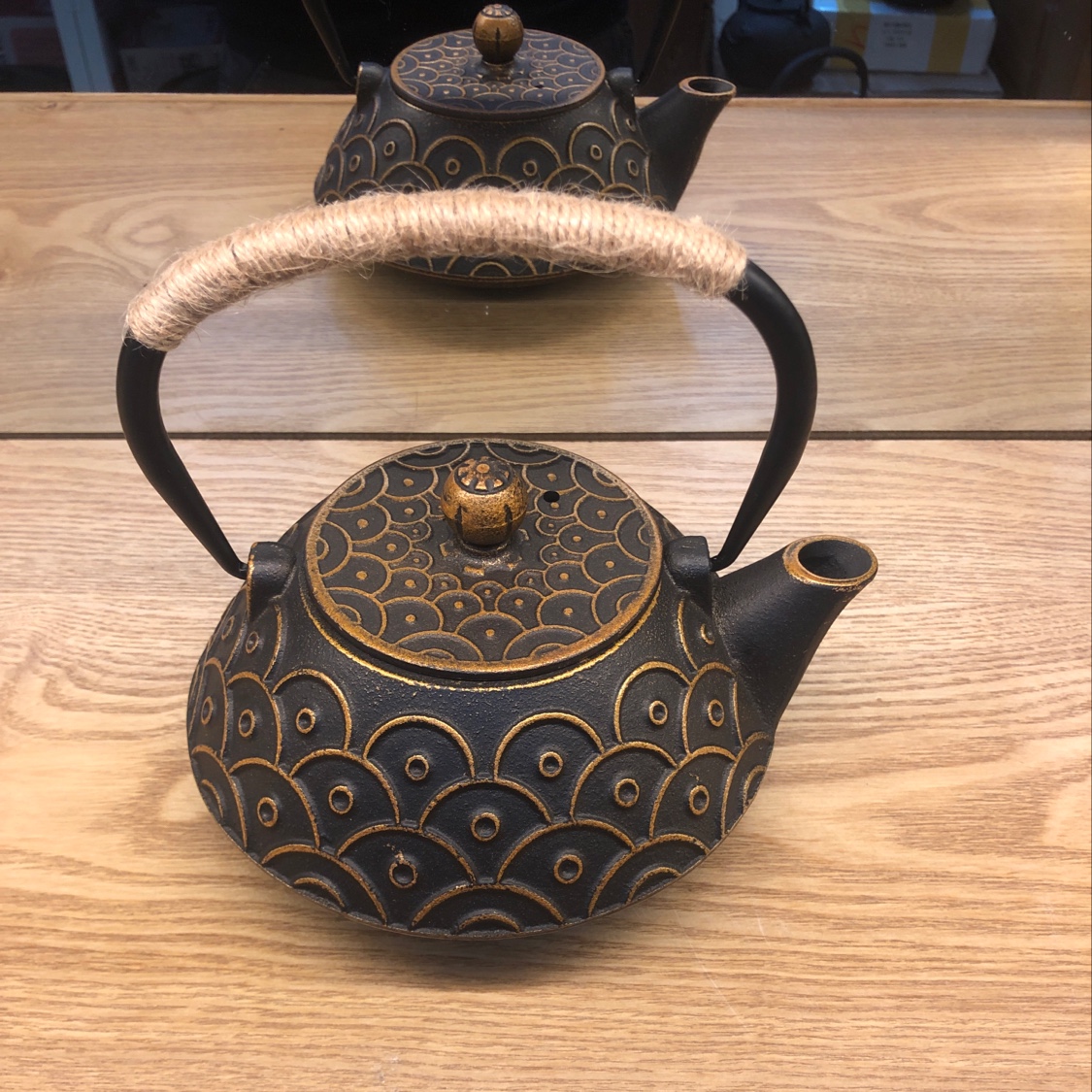 铁壶茶壶工艺壶白底实物图