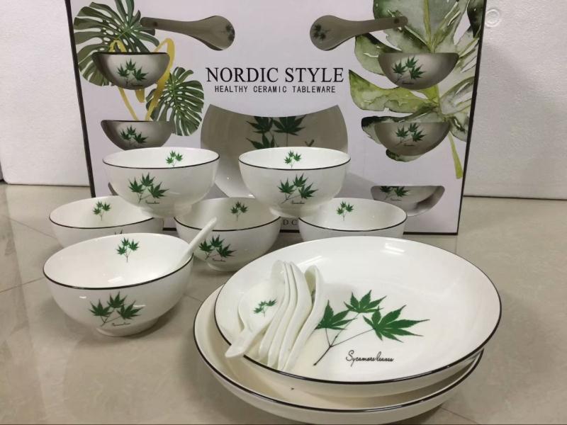 14头北欧风骨瓷餐具套装详情图7