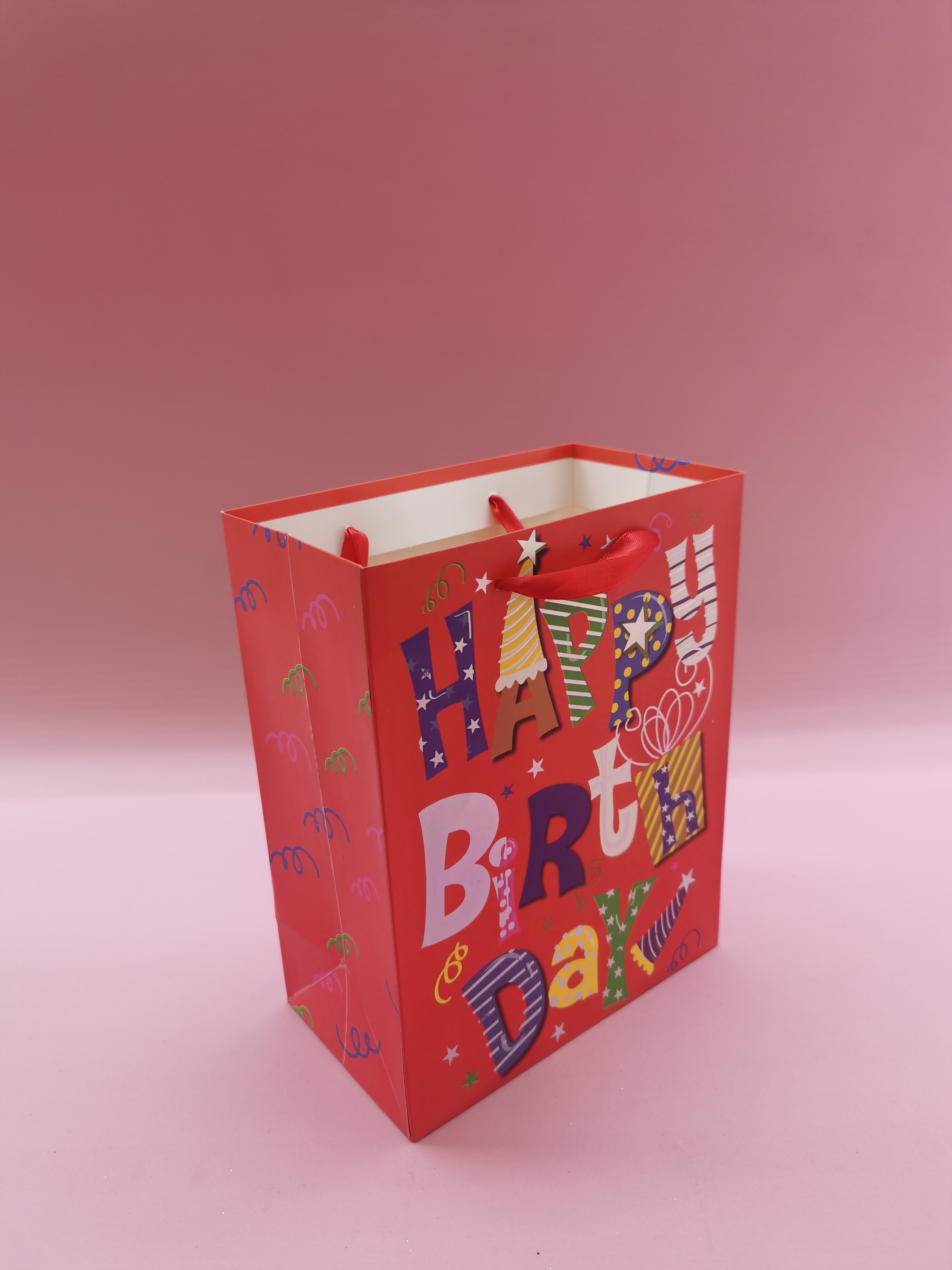 Gilded paper bag birthday gift bag Specification image