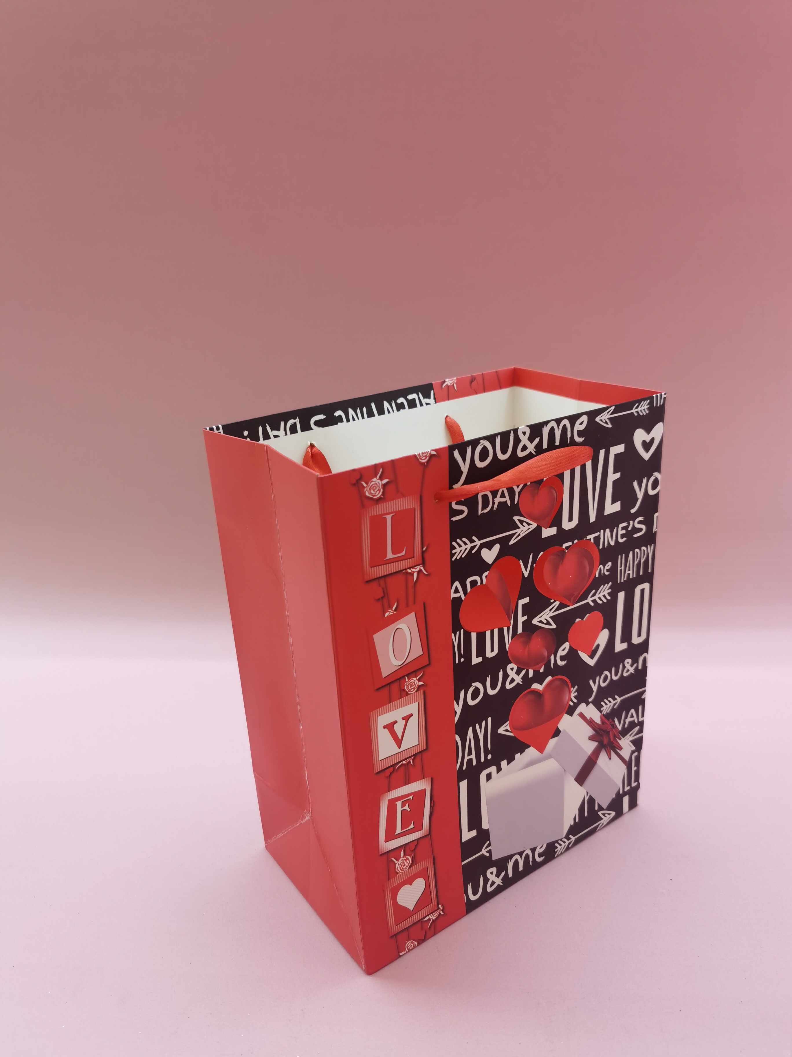 Valentine's Day gift bag Item Picture