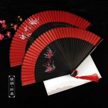 厂家直销女式手绘扇子折扇中国风古风古典折叠扇随身便携跳舞蹈扇