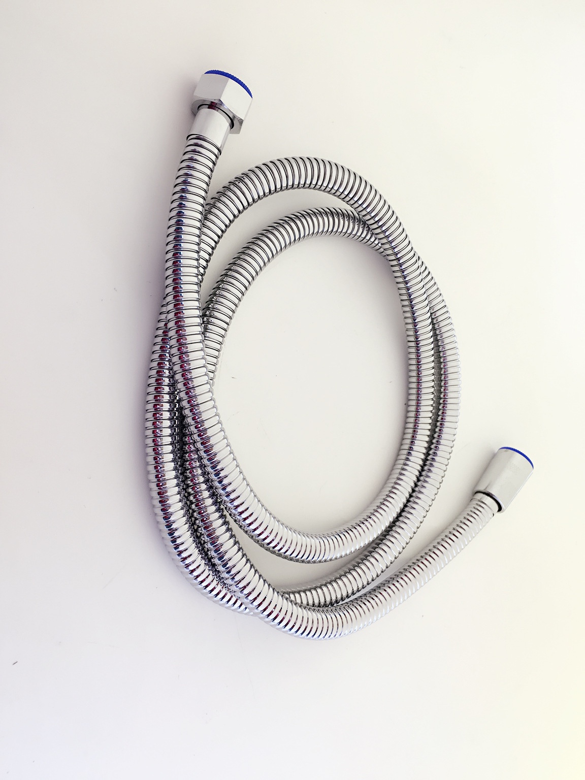 1.5-meter stainless steel electroplated denser shower hose, one steel and one zinc with copper core shower hose Application Scenario