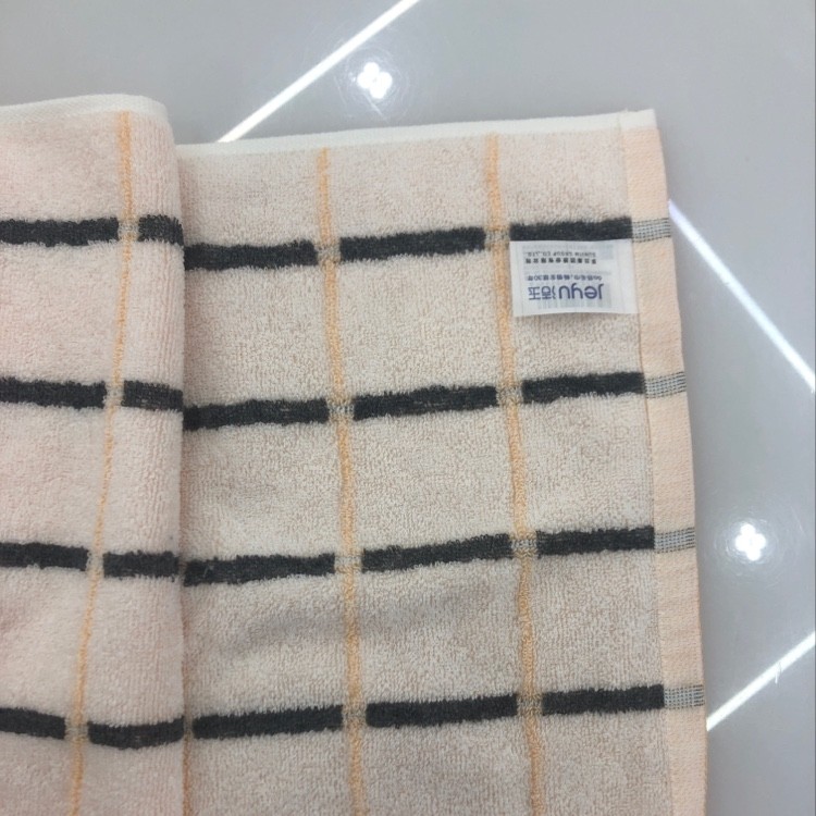 Fuge Group's all-cotton Class A clear towel pic 4