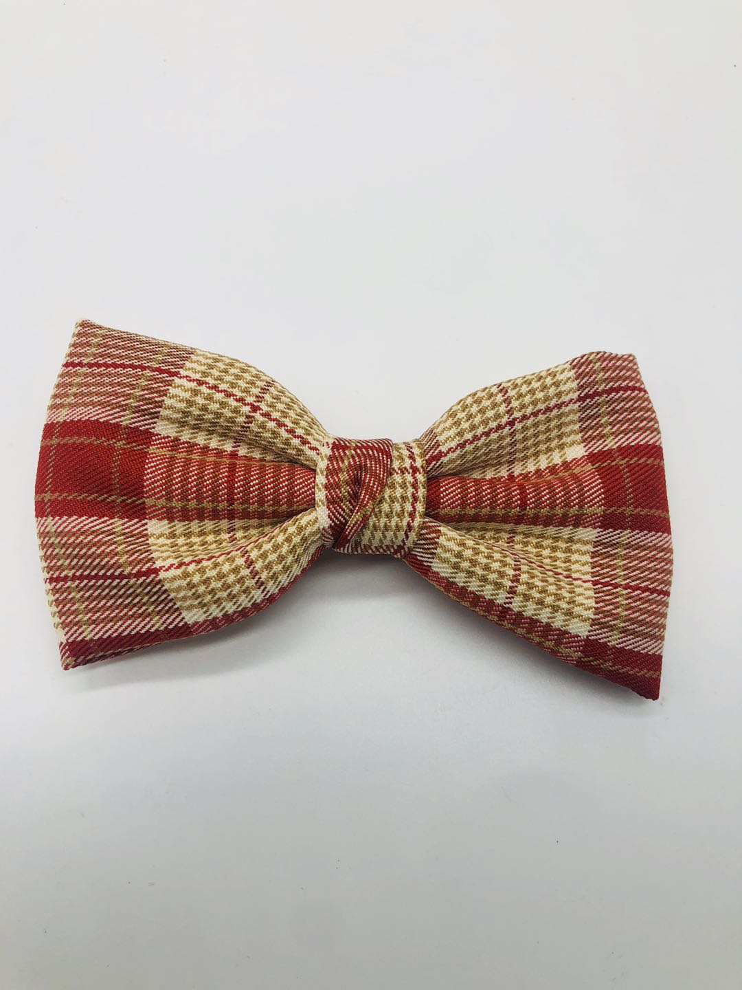 Korean version of hair accessories wholesale new handmade fabric peach heart mesh bow tie hairpin press clip Application Scenario