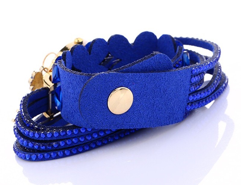 The new Amazon AliExpress hot-selling watch features a long band with three laps of water diamonds and is a fashionable and decorated women's watch detail image 10