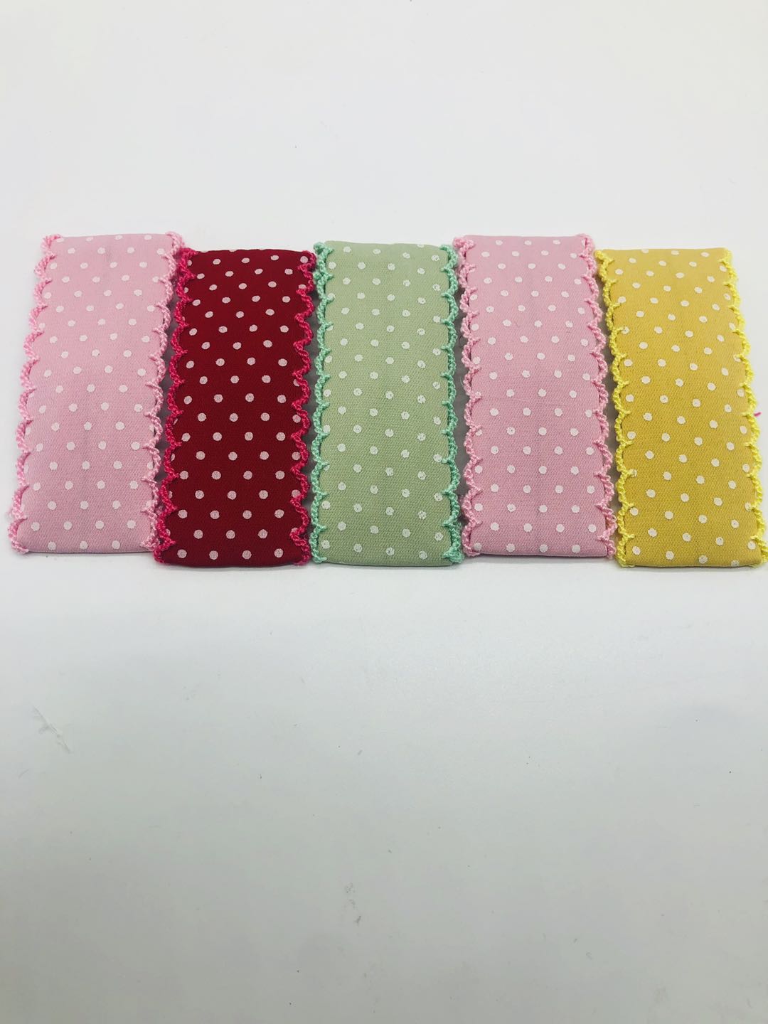 Korean cloth headdress handcrafted BB clip exquisite polka dot mesh hair accessories 2 yuan shop hot selling accessories wholesale Application Scenario