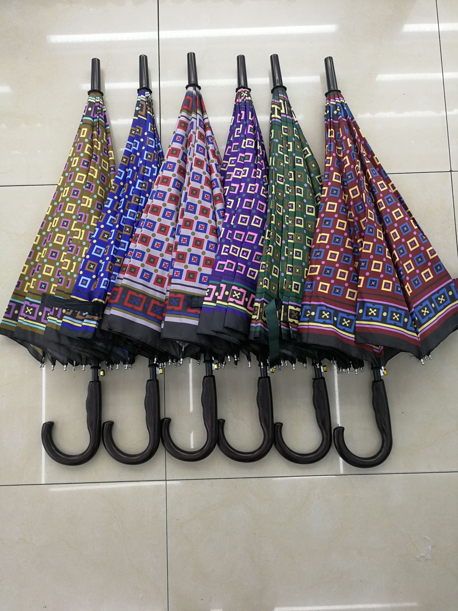 Wholesale of 10K long umbrellas, flower-patterned woven umbrellas, advertising umbrellas and export umbrellas from manufacturers Item Picture