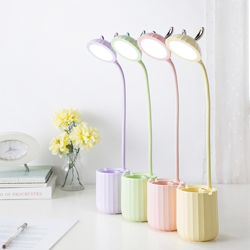 新款热销USB充电笔筒学生阅读学习led台灯详情图9