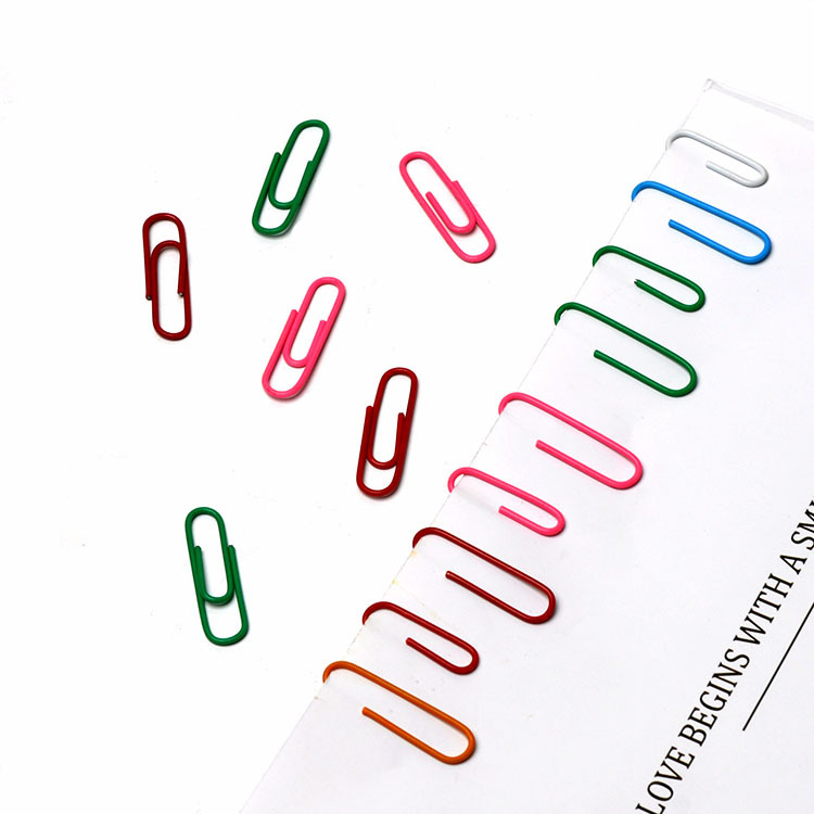 Yizhi King 628 color paper clips, 10 in each medium box, 500 small boxes per piece. They can be used as bookmarks for storage and also as paper clips. detail image 5