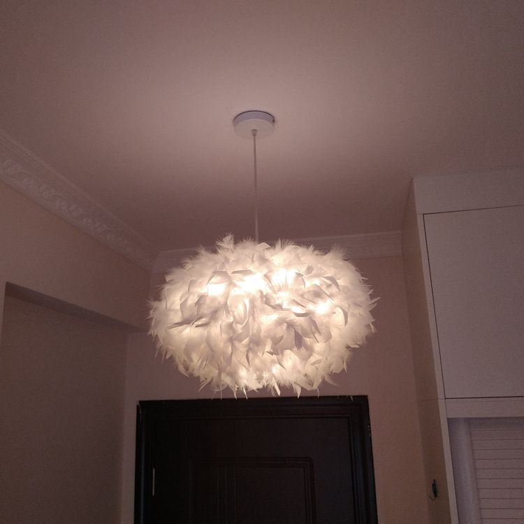 Simple lamp living room modern bedroom feather pendant lamp creative Nordic post-modern ball romantic hanging lamp decoration