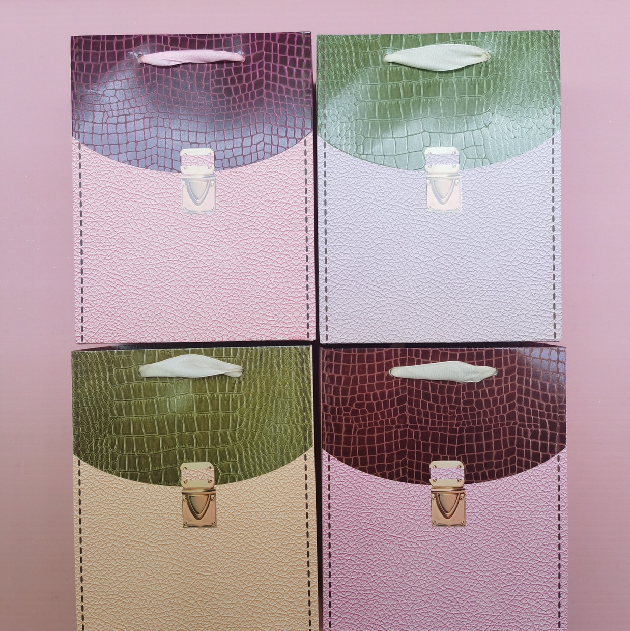 Factory direct sales of exquisite gift packaging bags and shopping bags