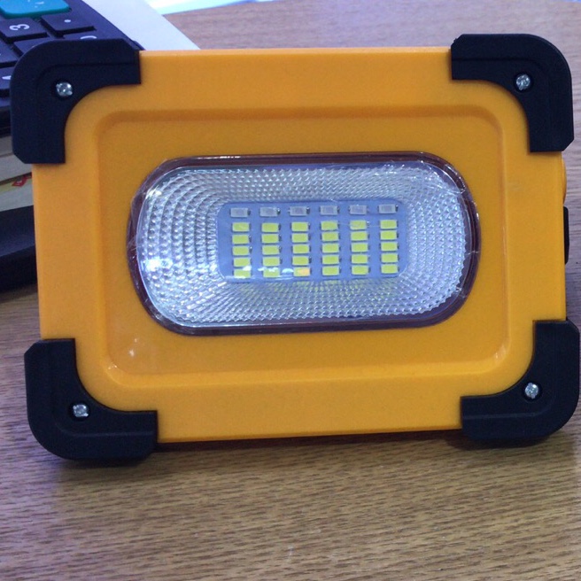 Flash Light Solar Portable Usb Charging Light