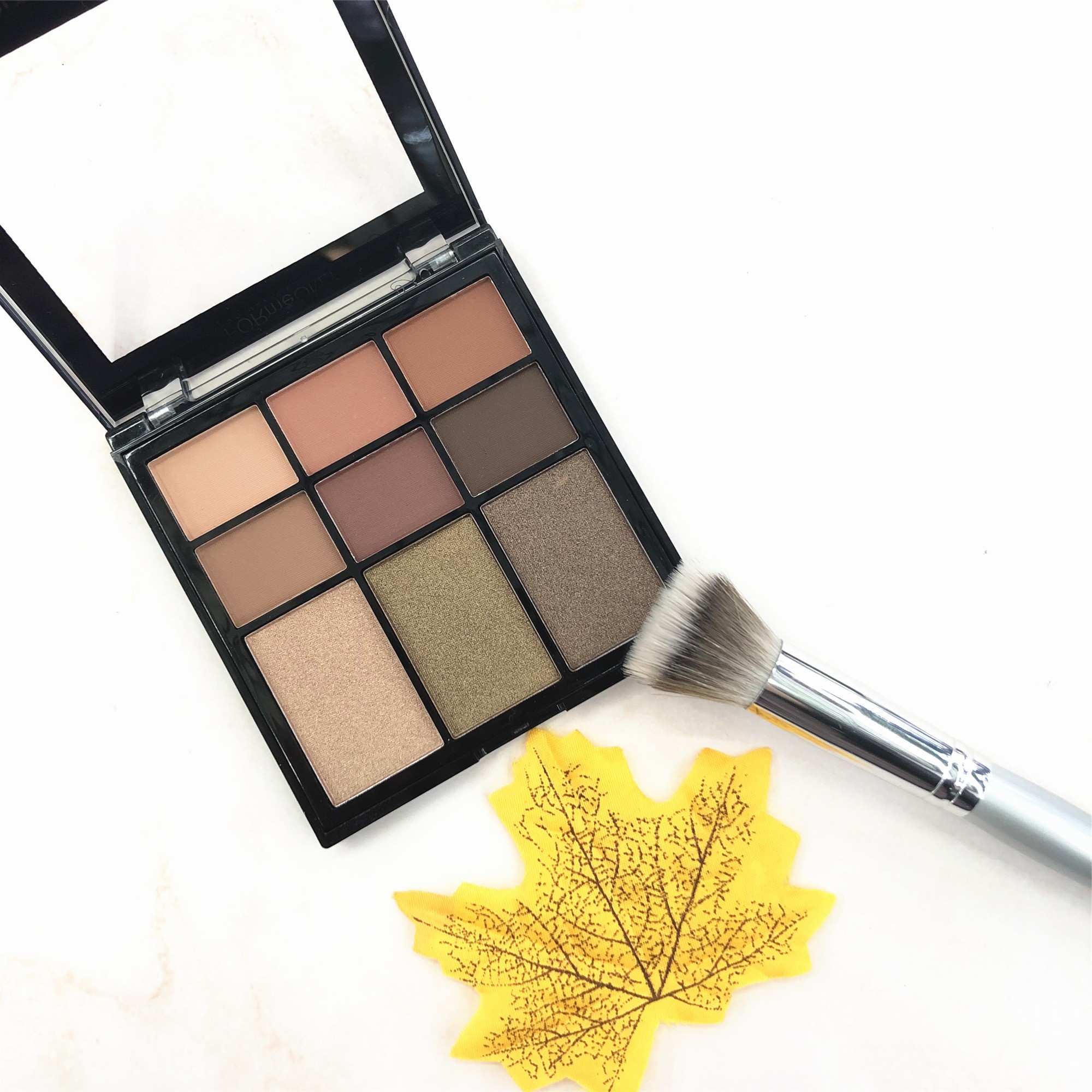 For Me Only 6 Color Eyeshadow 3 Color Highlighter Eyeshadow Palette Ce131 undefined