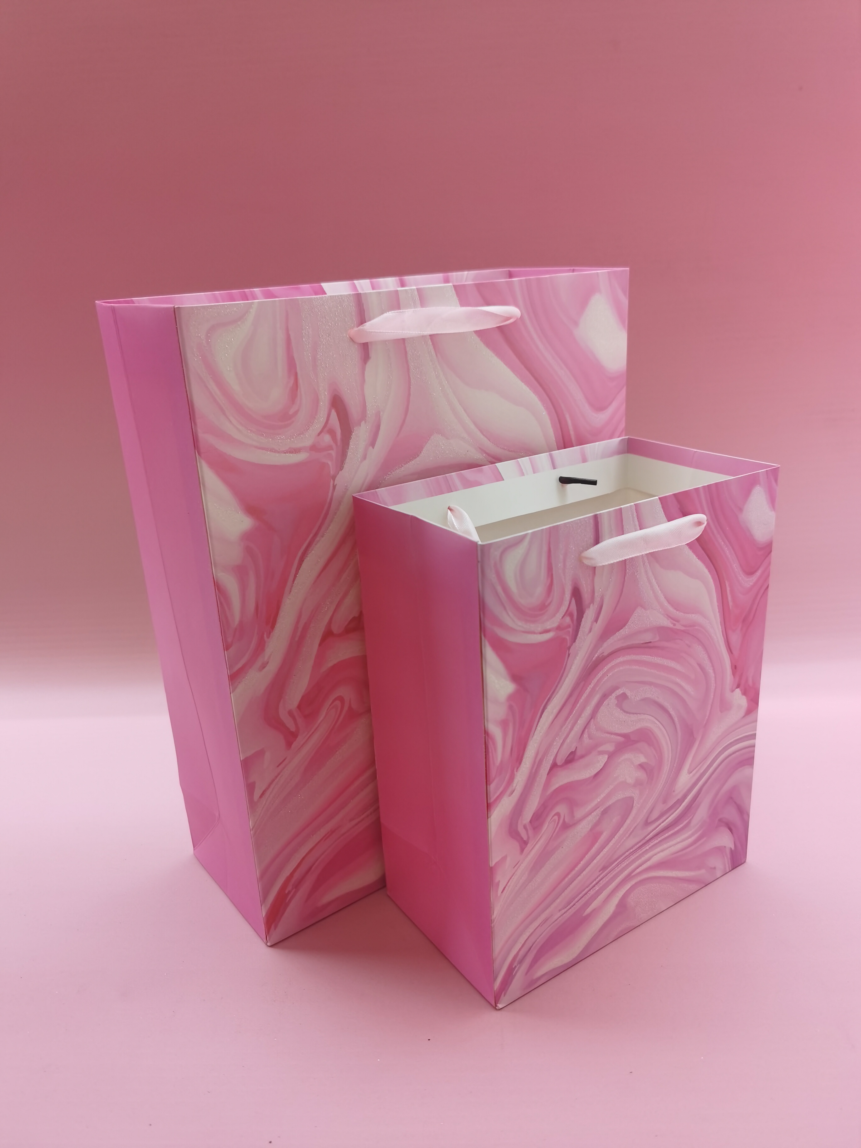 In-stock paper bags and gift bags Specification image