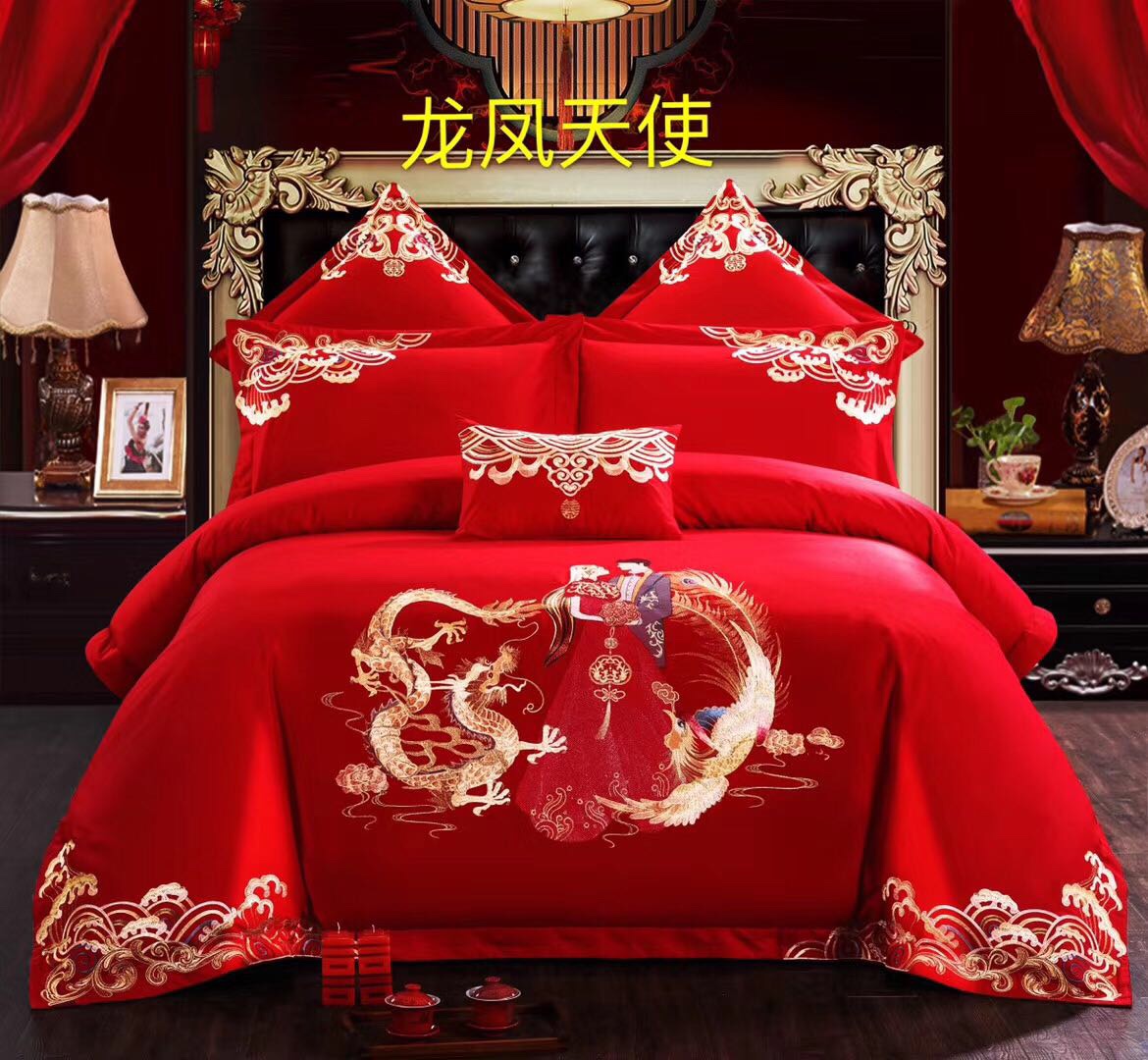 Cotton Big Red Wedding 4-Piece Set