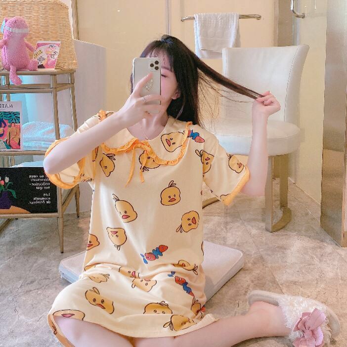 Summer's new sleeping dress is a popular hit. It's a cute cartoon sleeping dress for girls. It's a summer short-sleeved girl student. It's a Korean cartoon princess style. It's cute and loose. It's a large-sized pajama dress for women and home wear Application Scenario