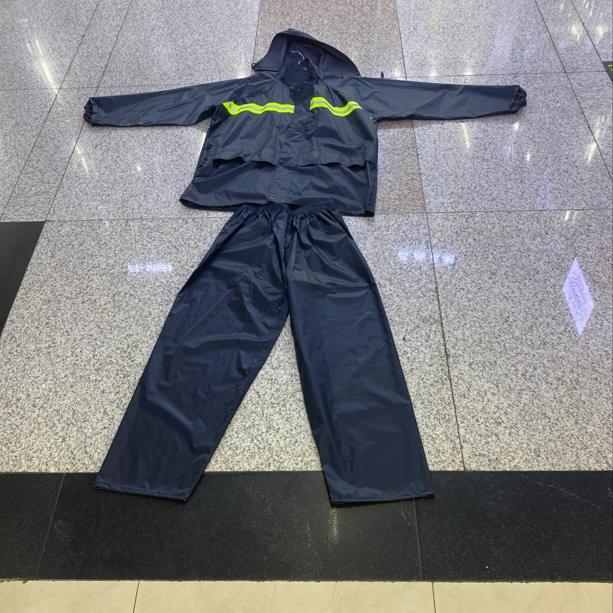 Single-Layer Pvc Reflective Strip Set details Picture