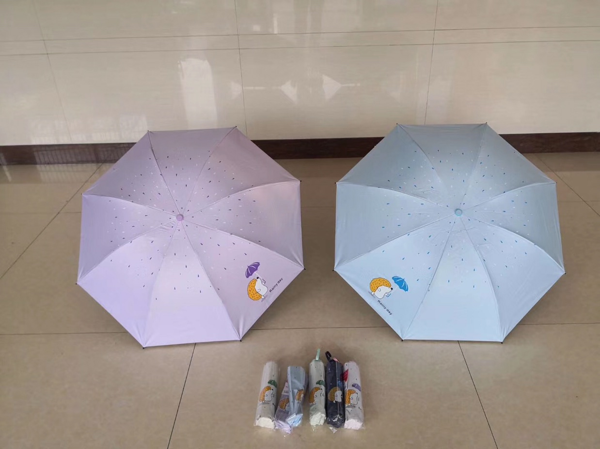 Three fold vinyl cartoon umbrella