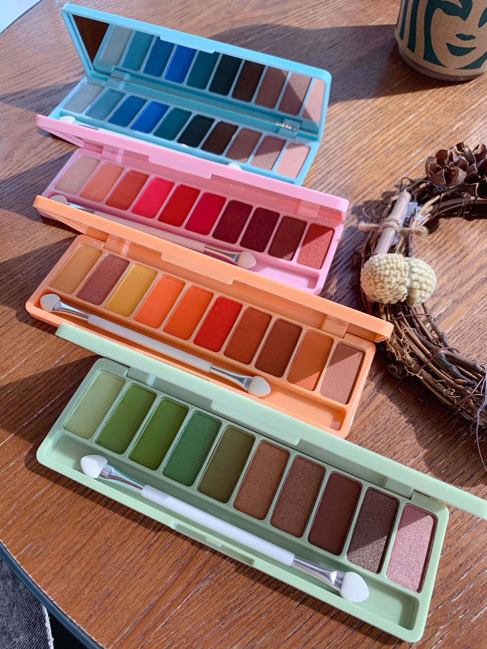 For Me Only Ten Shades Of Eyeshadow Item Picture