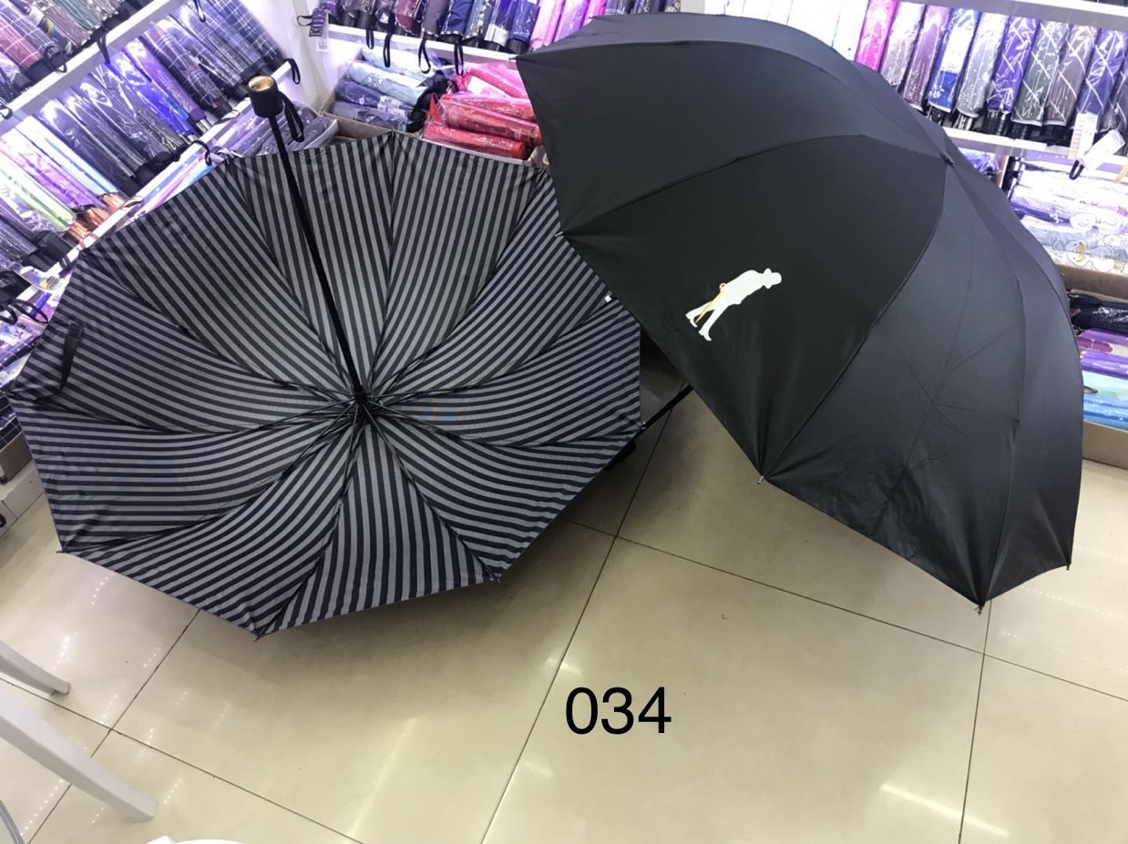 Three - fold vinyl business umbrella