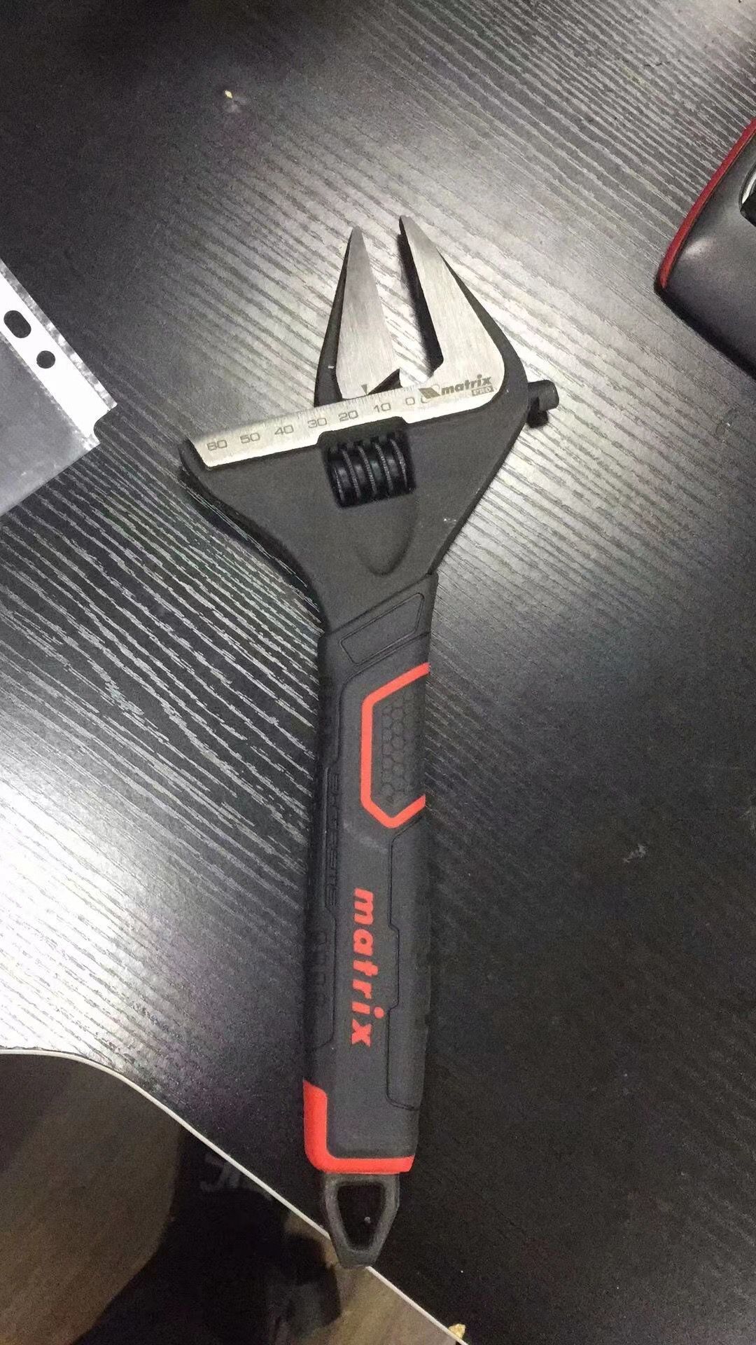 扳手