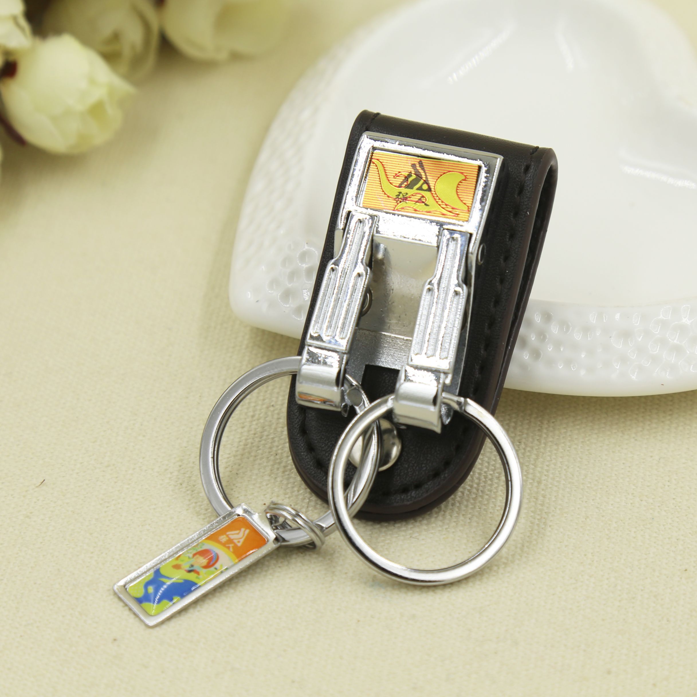 Strong Man Stainless Steel double-ring keychain, metal key chain, belt buckle, men's keychain 8844 details Picture