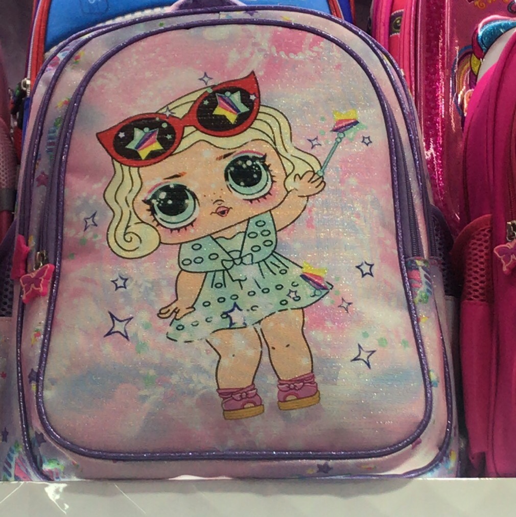 حقيبة مدرسية للأطفال