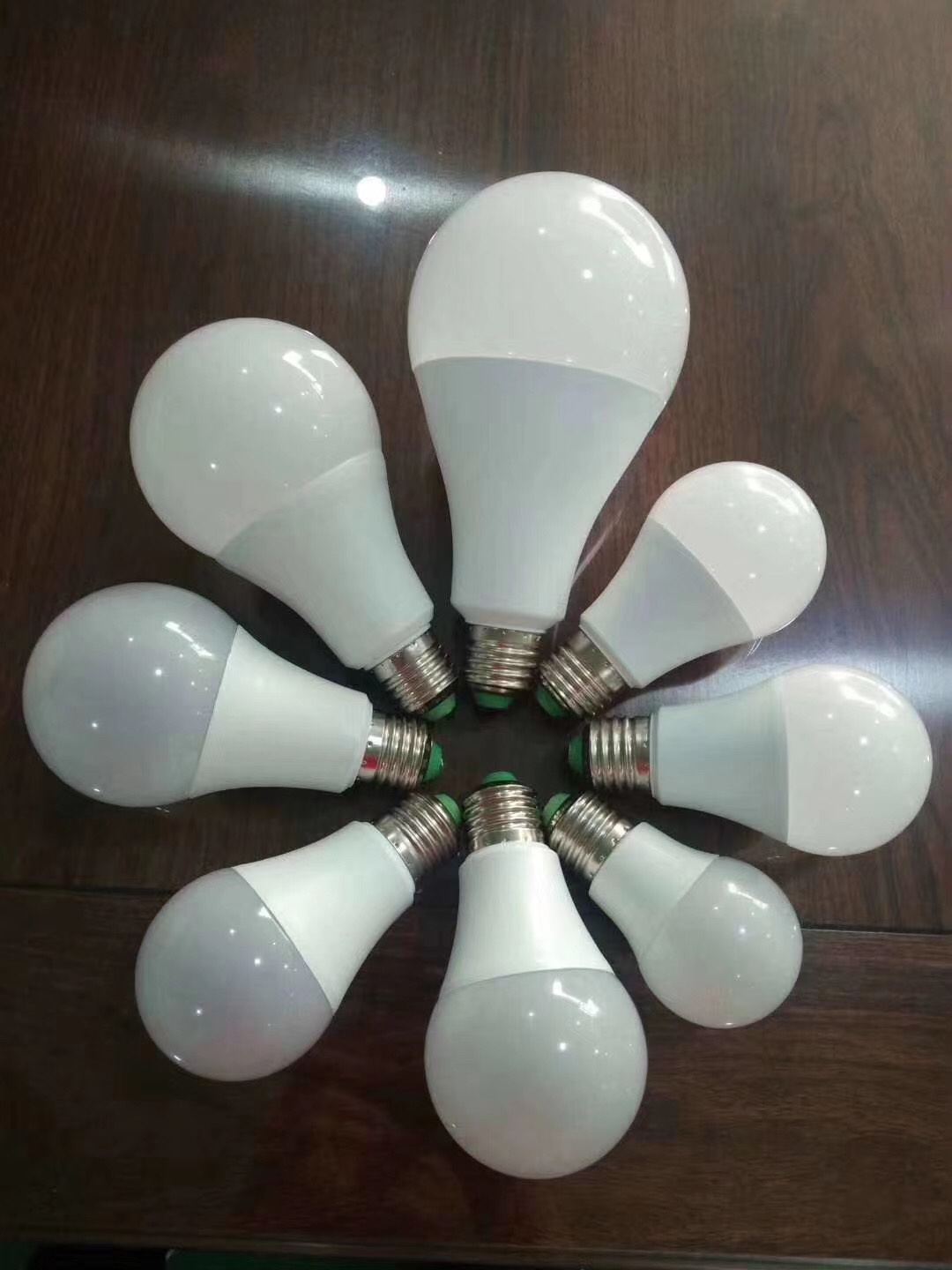 Bulb Screw A Bulb Indoor Lighting details Picture