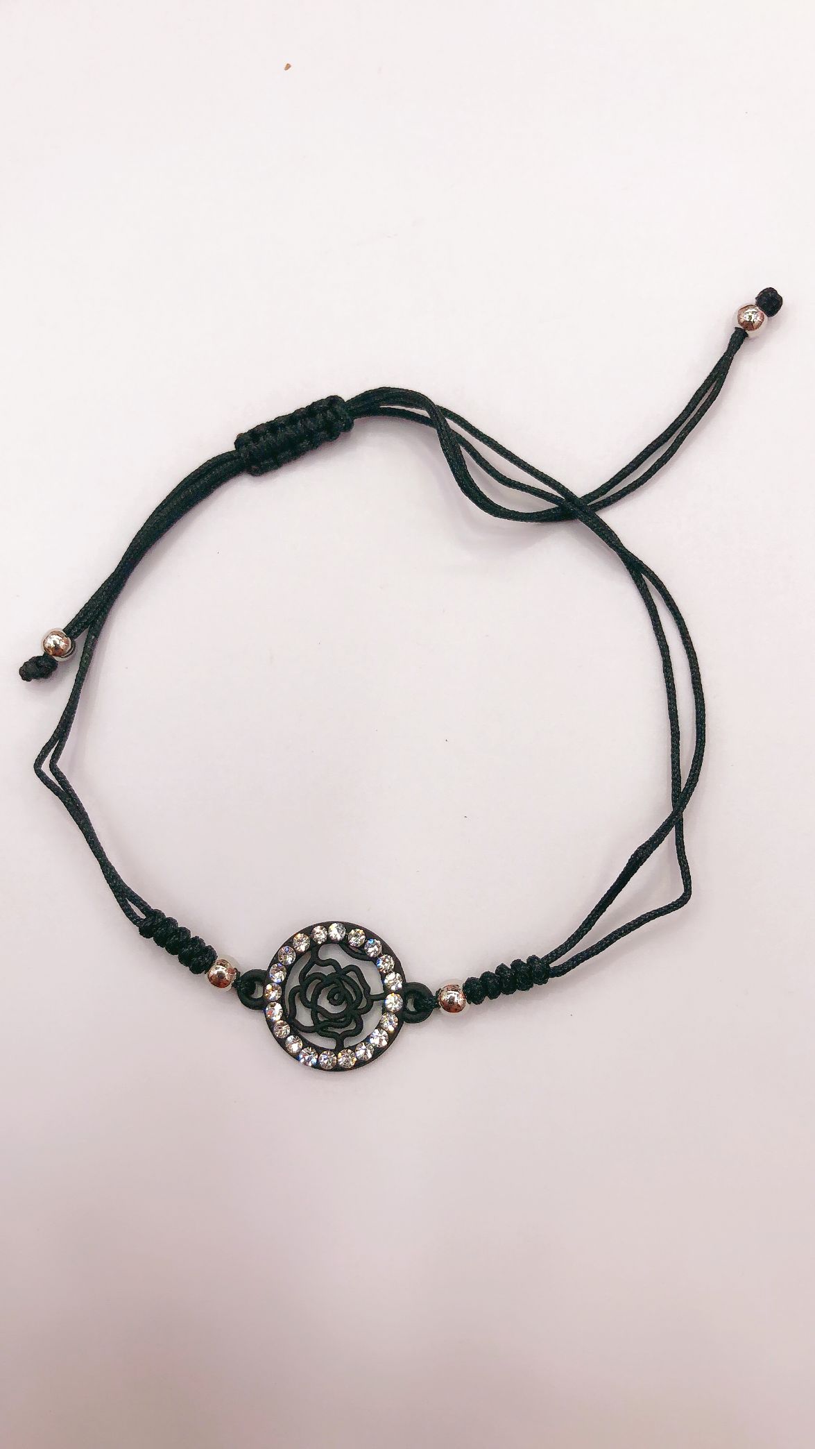 The size of the snake node diamond rose bracelet can be adjusted by 24 Specification image