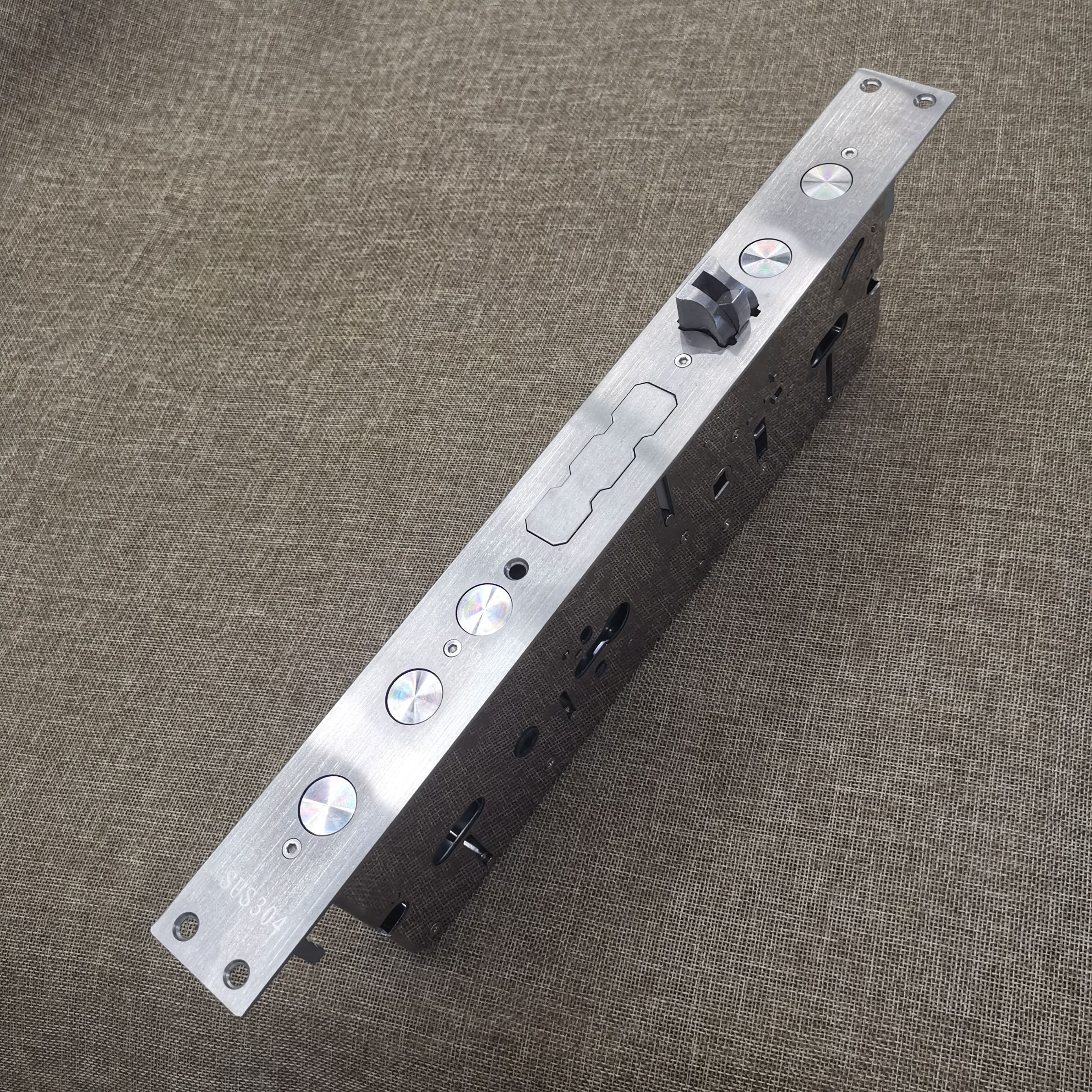 K522全钢开叉40*388带扣片霸王锁体lock body
