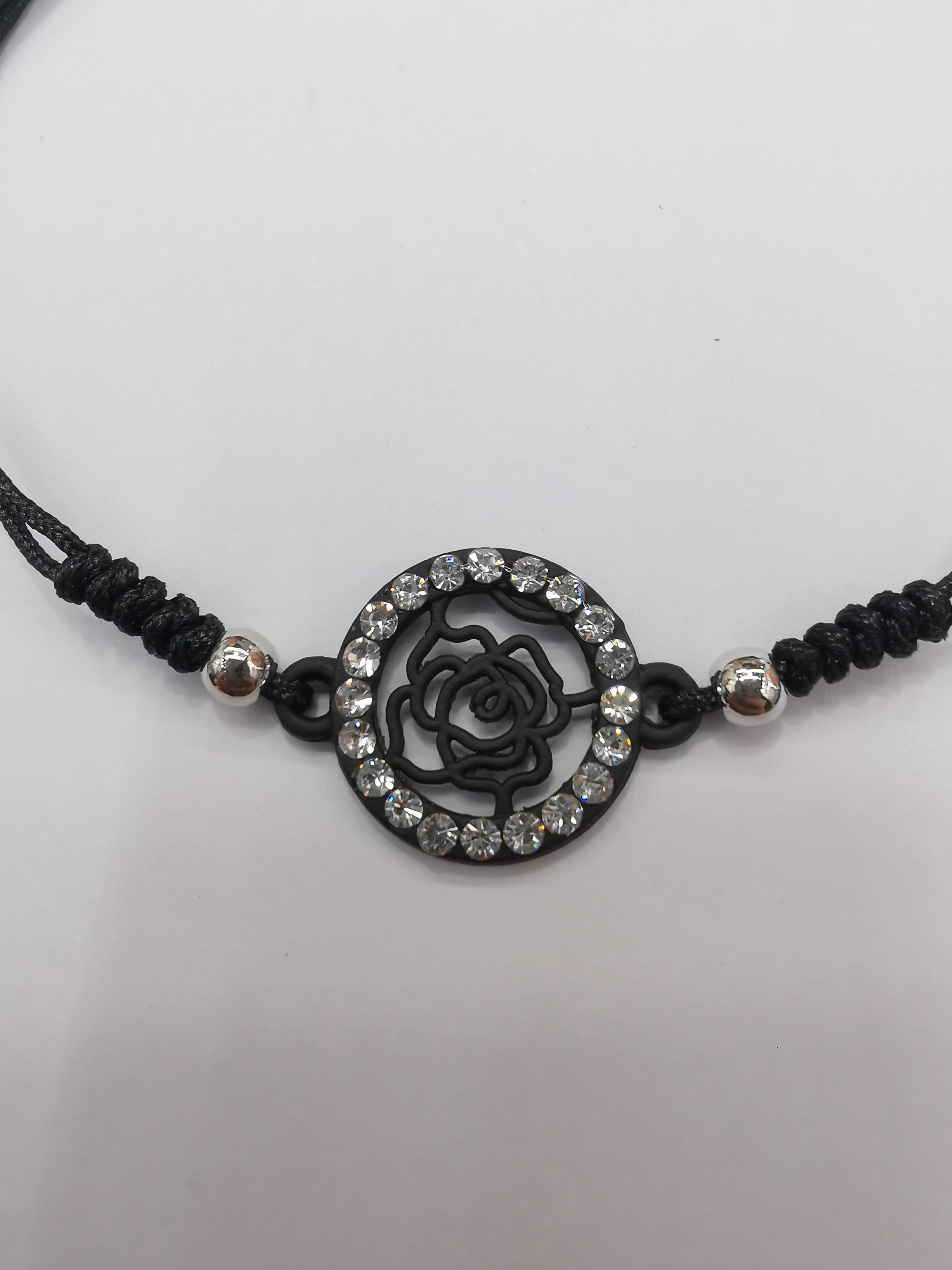 The size of the snake node diamond rose bracelet can be adjusted by 24 detail image 1