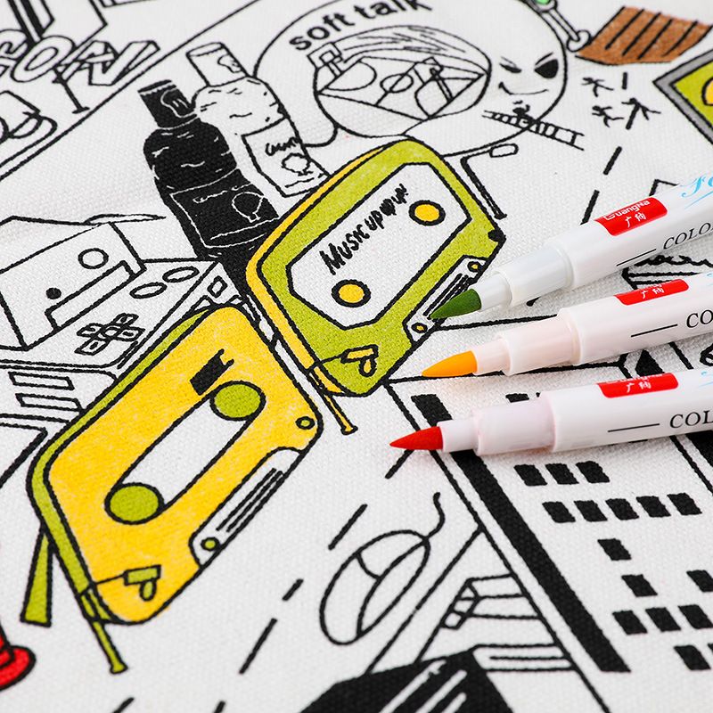 Factory direct sales of 3300-24 color non-fading graffiti and drawing pens, creative DIY colored fabric drawing pen sets Application Scenario