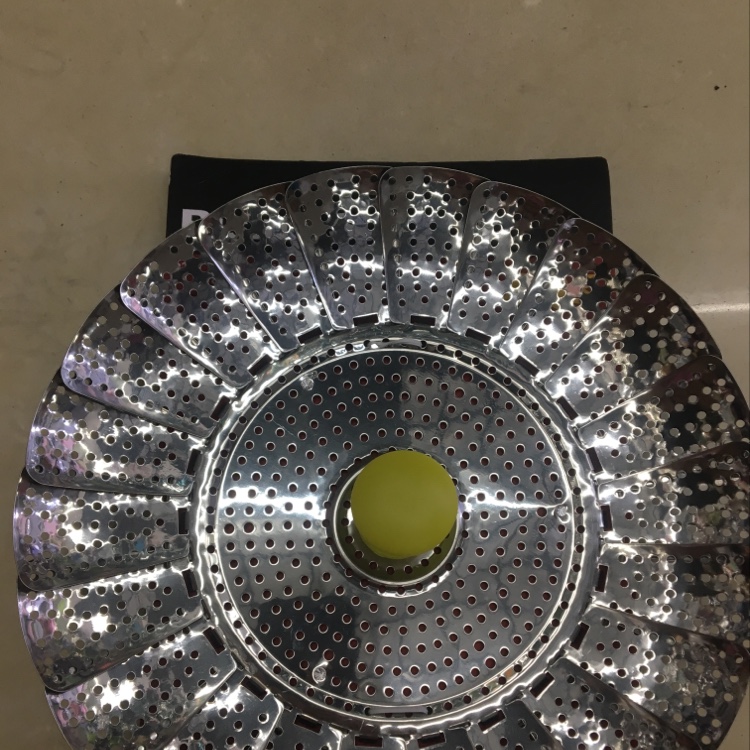 Multifunctional Lotus Folding Steamer Tray Stainless Steel Household Steamer Rack Can Be Used As A Fruit Basket Water Steamer details Picture