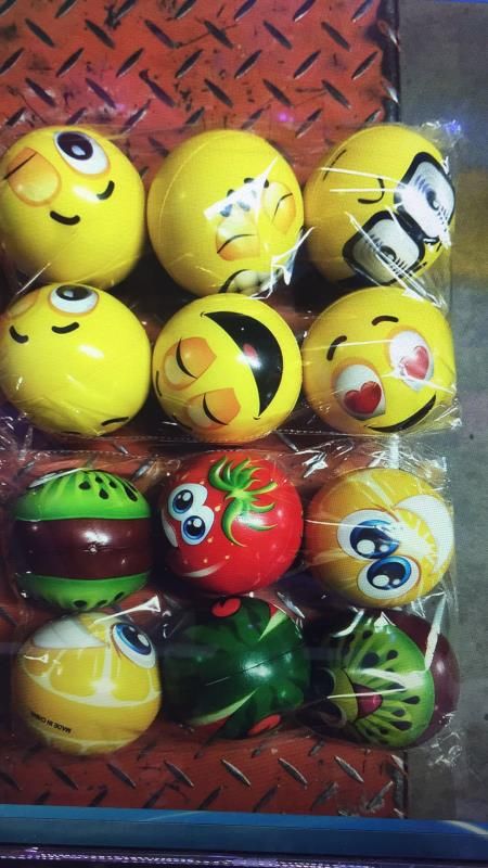 厂家定做76mmPU发泡笑脸球儿童减压发泄压力球PU弹力球实心海绵球卡通图案混 西瓜 足球详情6