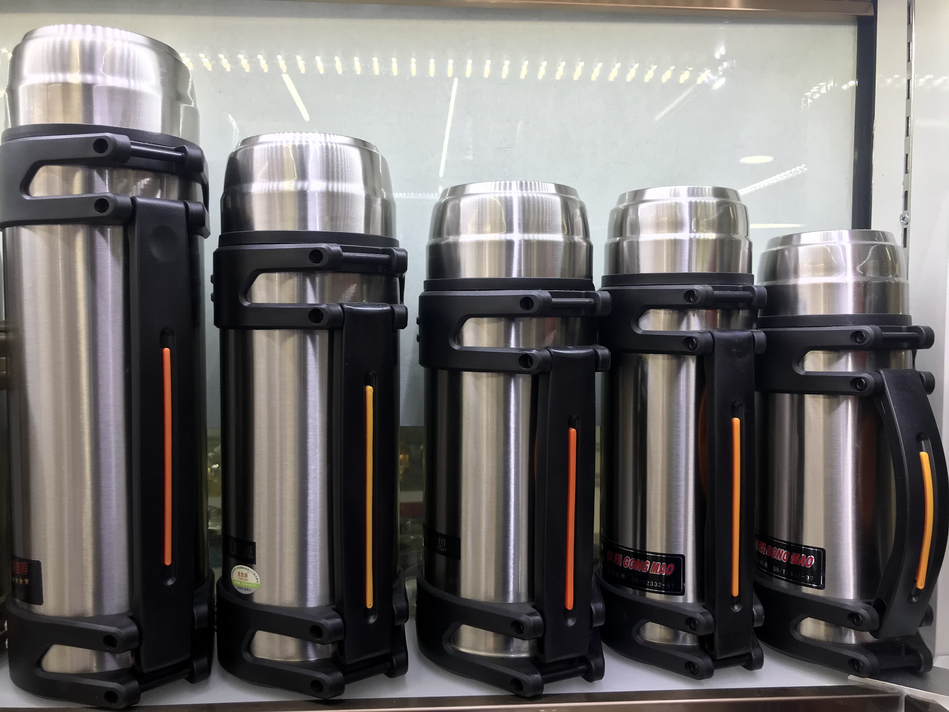 时尚壶1000ML.    1200ML.  1500ML.  1800ML. 2000ML. 2500ML details Picture