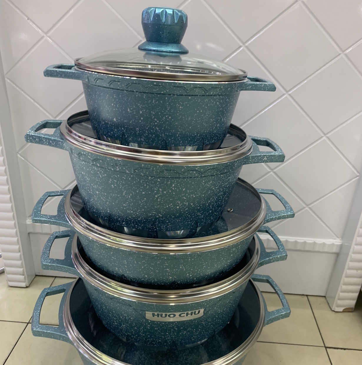 Flame-flavored soup pot