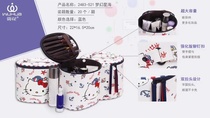 HelloKitty's oversized makeup bag