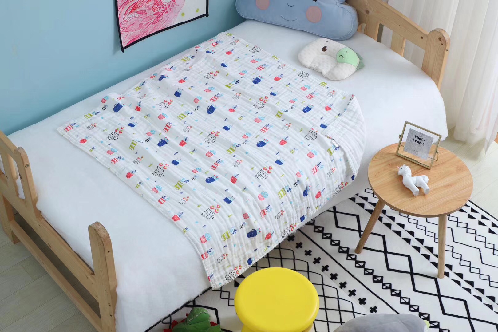 Six-layer high-density children's quilt Application Scenario