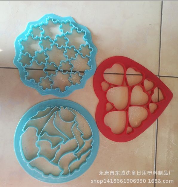 New 19-link snowflake cookie cutter cookie mold DIY kit kitchen gadget baking kit