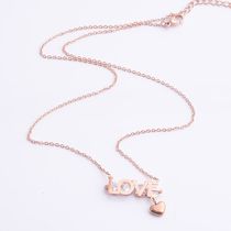 Japanese and Korean fashion love zircon diamond necklace titanium steel fadeless hanging love clavicle chain 18K rose gold woman