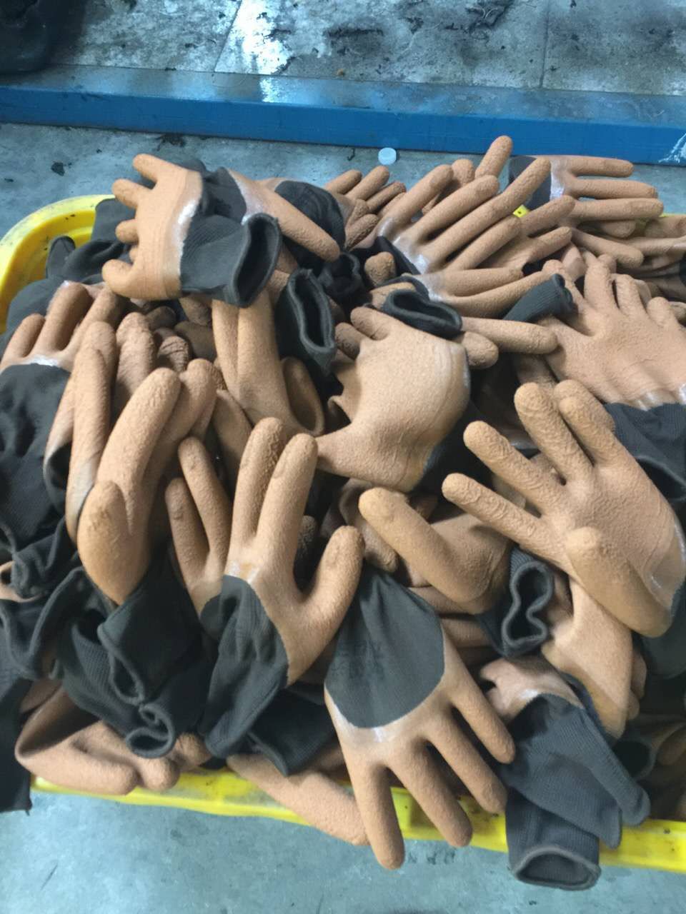 发泡宗手套