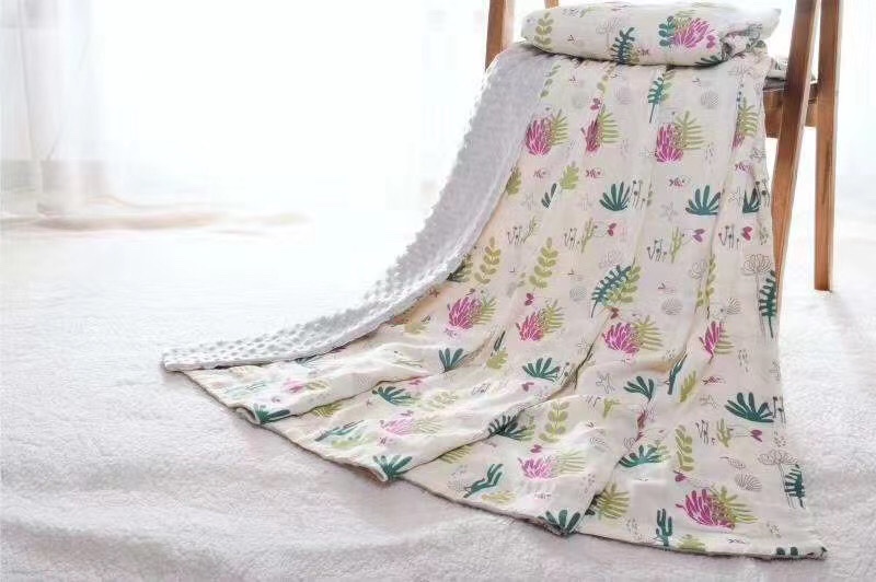 其他毛毯、绒毯实物图