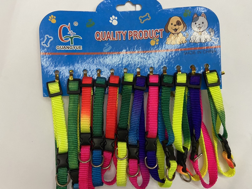Colorful pet collars thumbnail