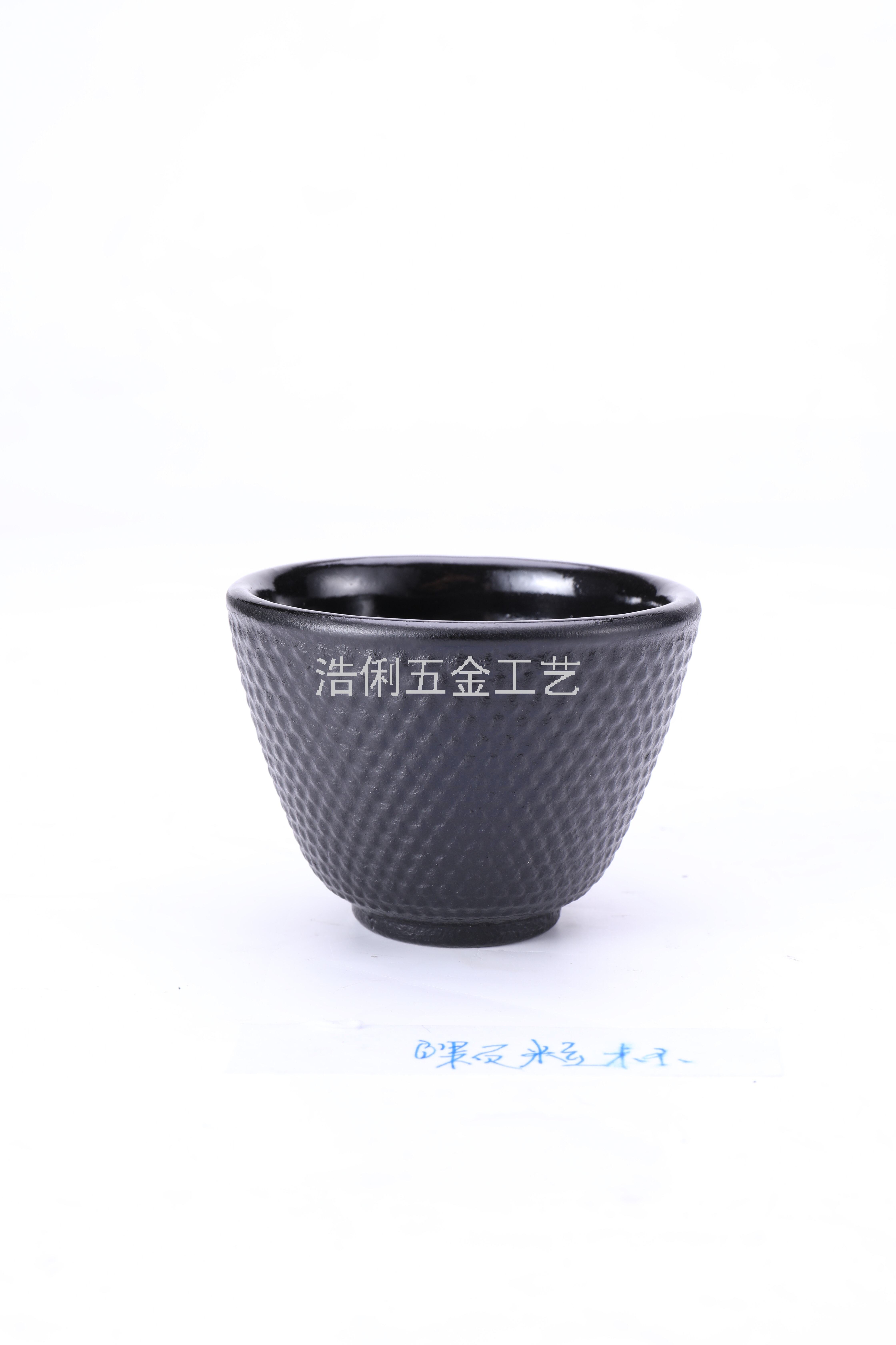 Various Capacity Cast Iron Tea Cups Kung Fu Tea Cups Can Be Customized Logo Enamel Tea Manufacturers Direct Sales Application Scenario